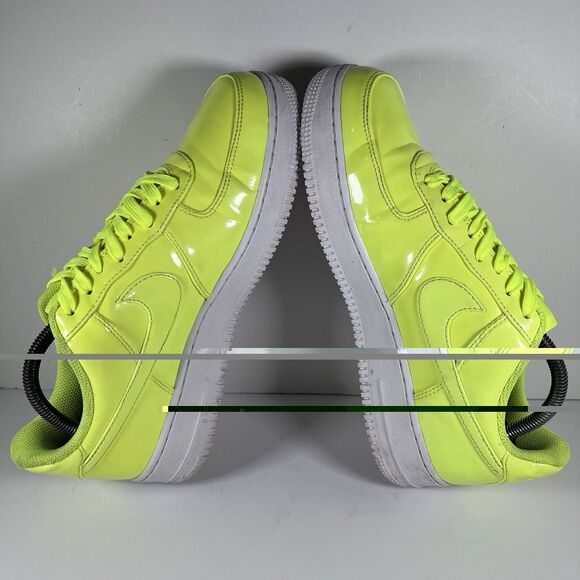 Nike Air Force 1 2017 Volt Lace Up Athletic Shoes Sneakers Men's 9.5 AJ9505-700 - Picture 5 of 8